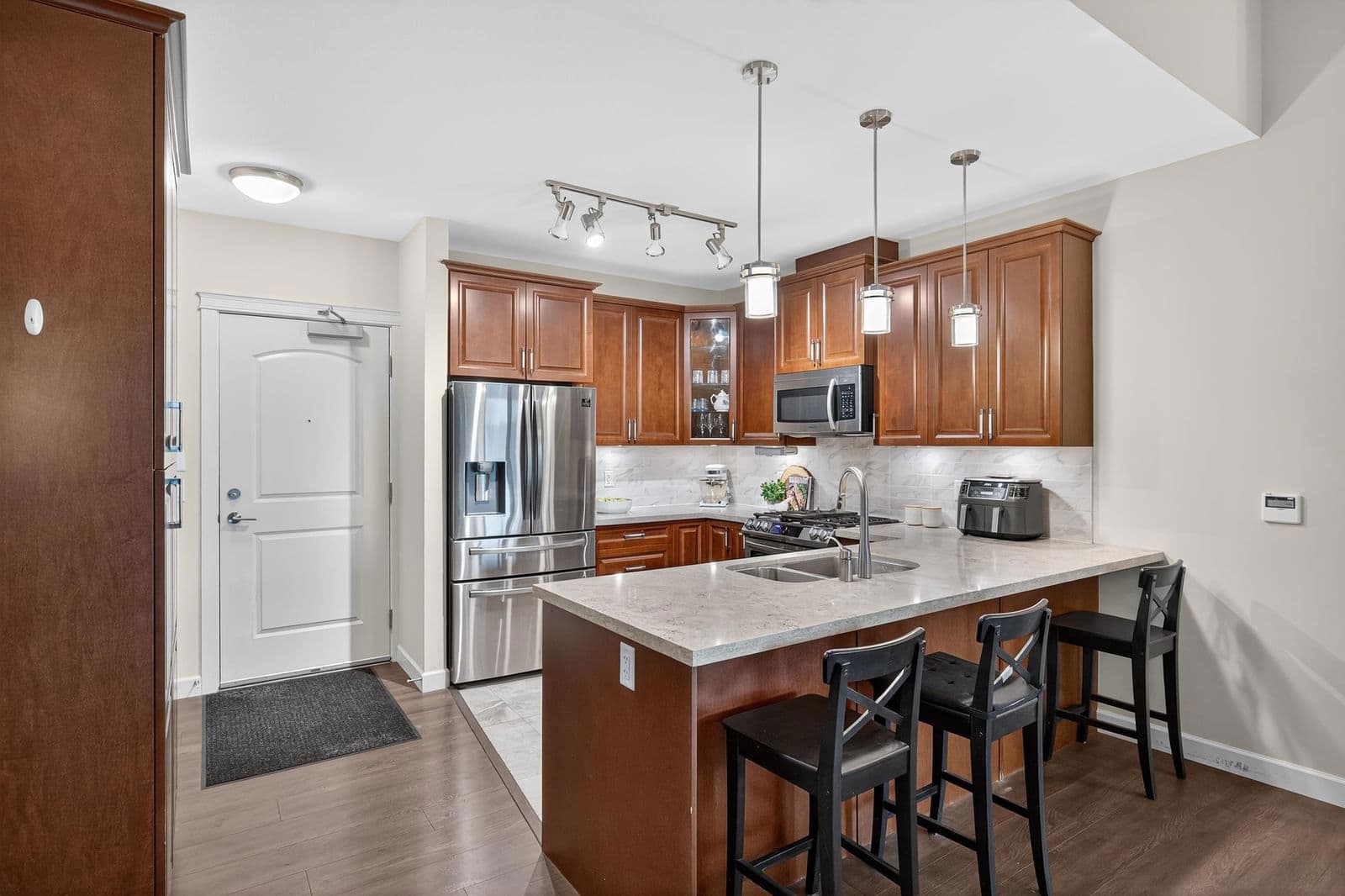 PublicWebsiteListing image 2